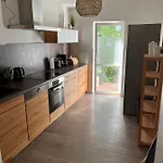 Schmuckstueck Im Herzen Rostocks Mit Gruener Oase Apartment *